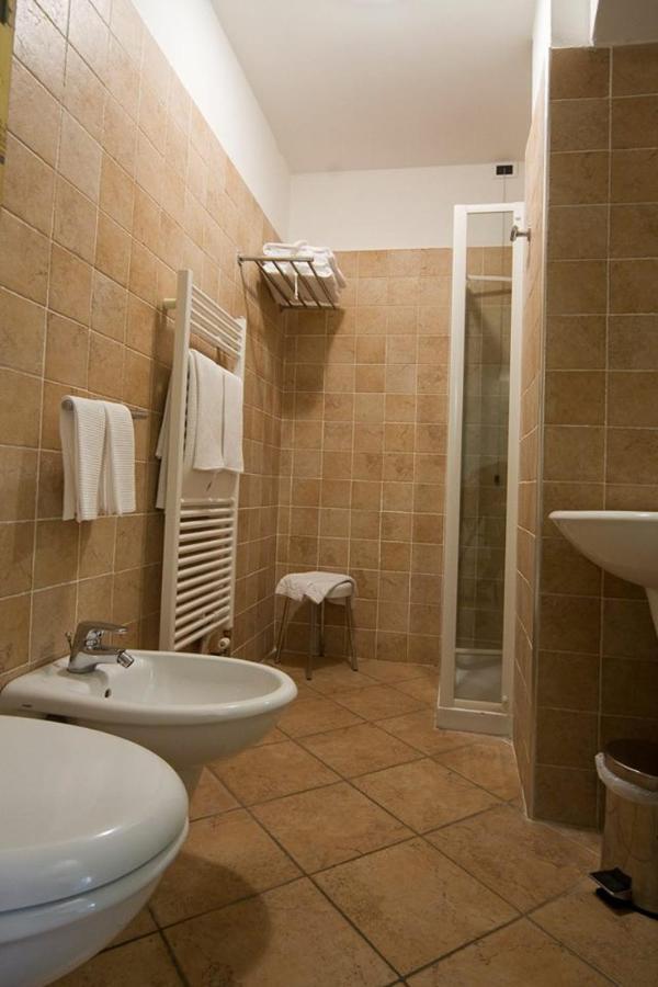 Locanda Conchiglia D'Oro Varigotti Buitenkant foto