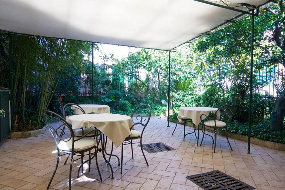 Locanda Conchiglia D'Oro Varigotti Buitenkant foto